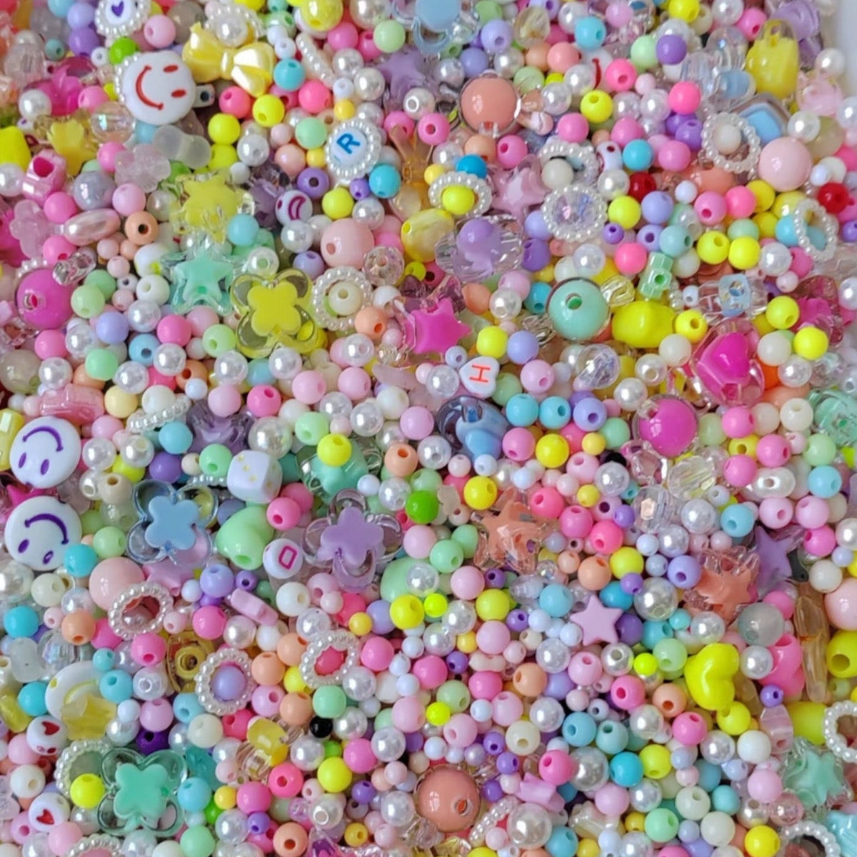 colorful mix beads------Rowan